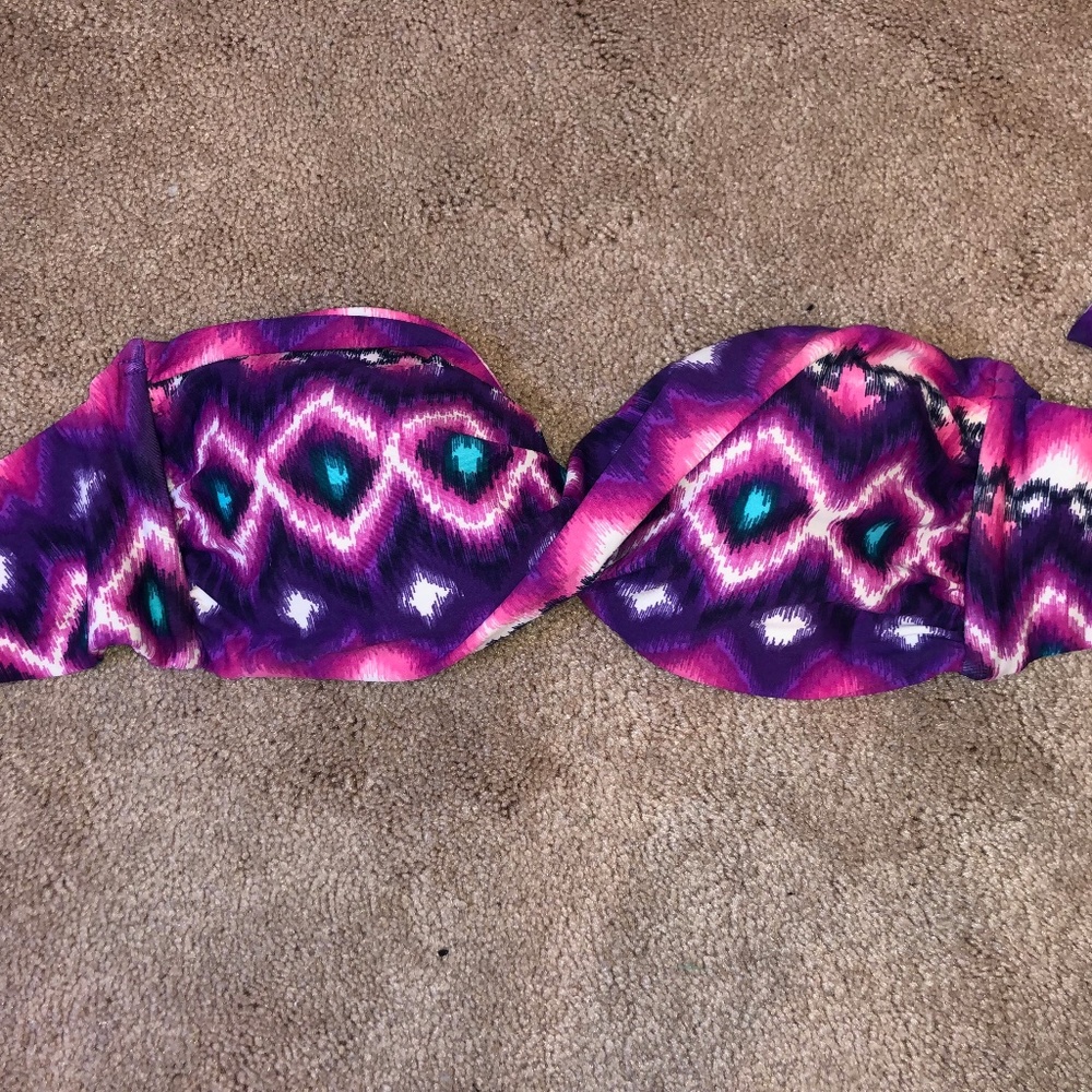 Strapless colorful bikini top